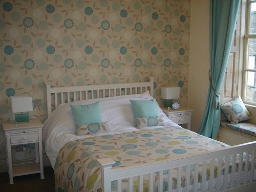 The Red Lion Bed & Breakfast Lacock Exterior photo